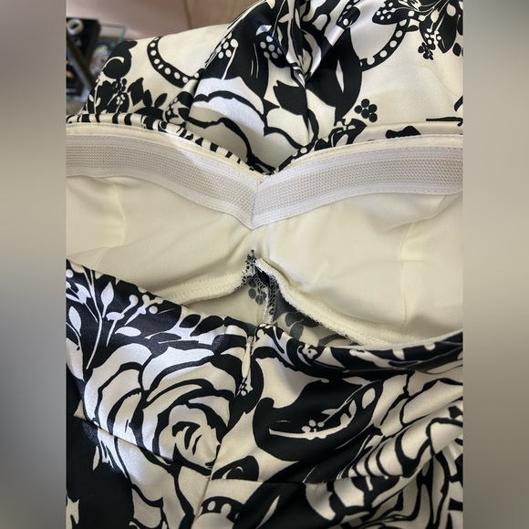 BA NITES BLACK AND WHITE SATIN PRINT STRAPLESS MERMAID GOWN RUCHED SIZE 8 - Picture 9 of 10